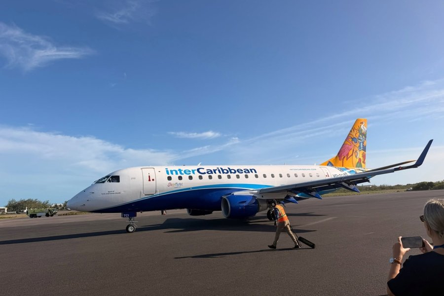 intercaribbean airways e170 01