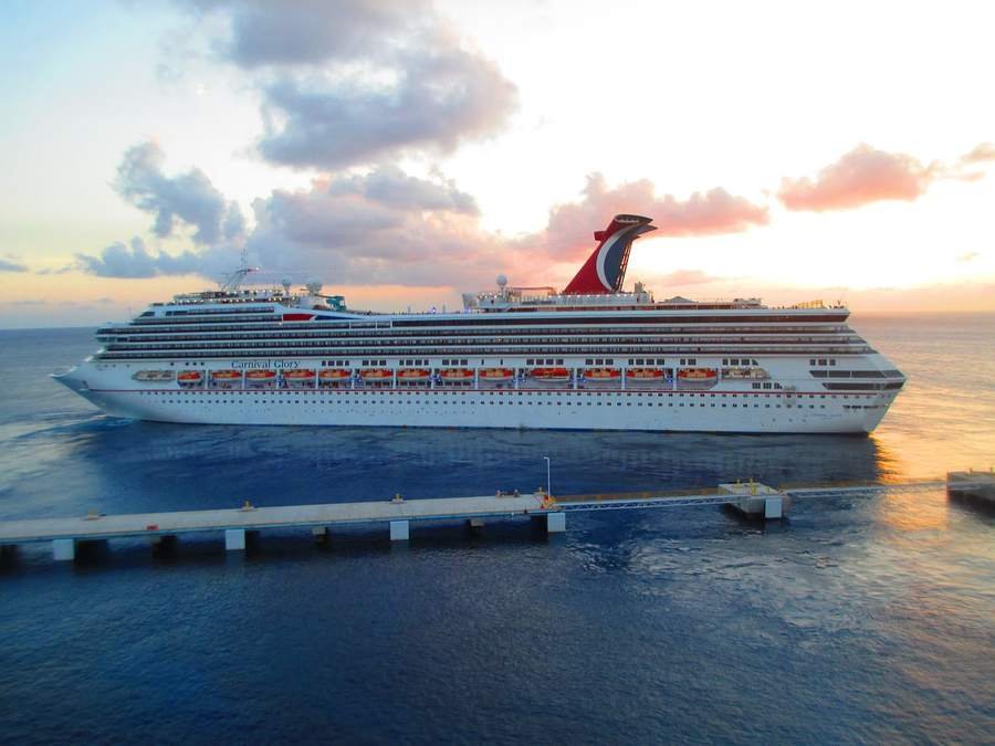 mv carnival glory 1