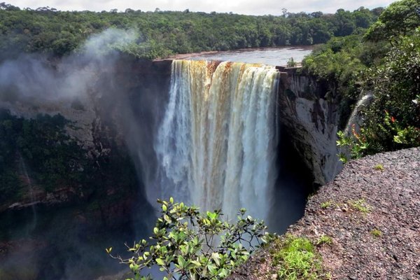 Kaieteur Falls, Guyana