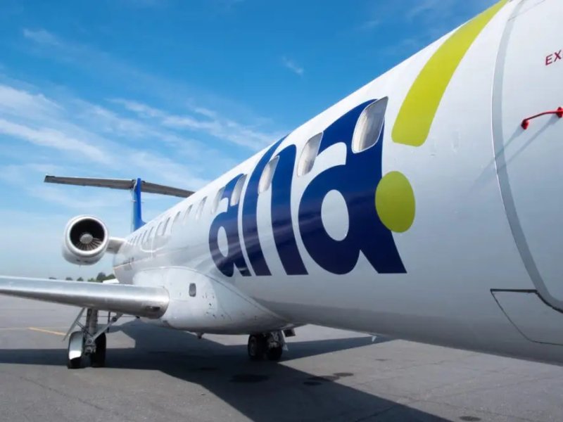 ExpressJet Embraer ERJ-145