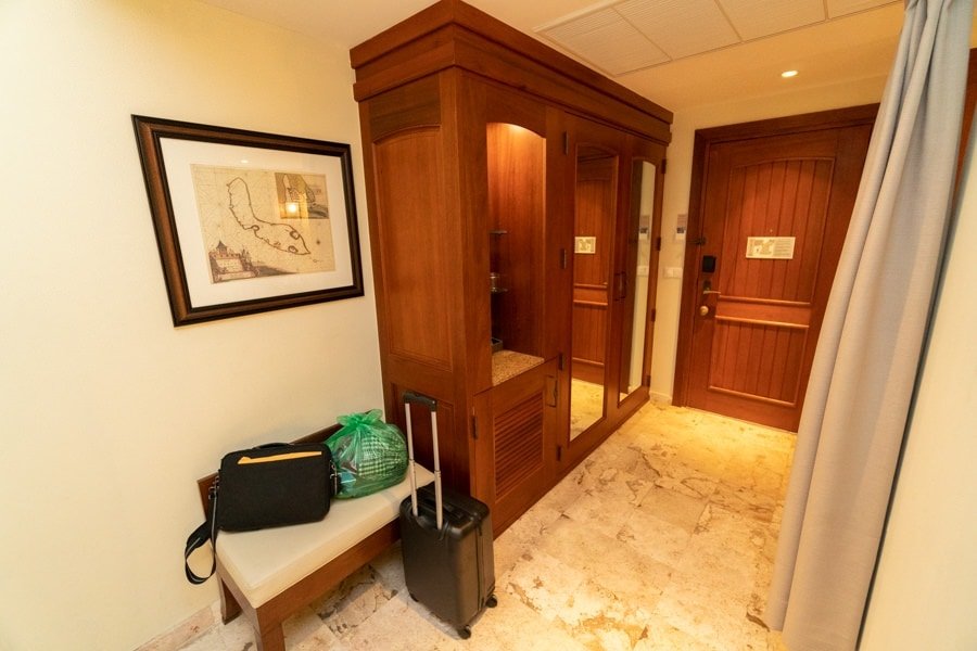 santa barbara curacao cupboard 1