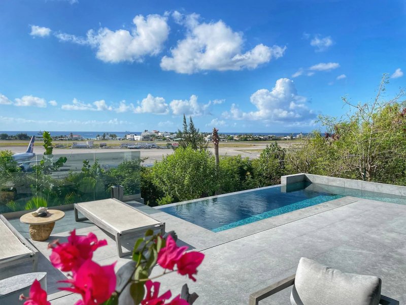 sint maarten spotting locations sea true villa