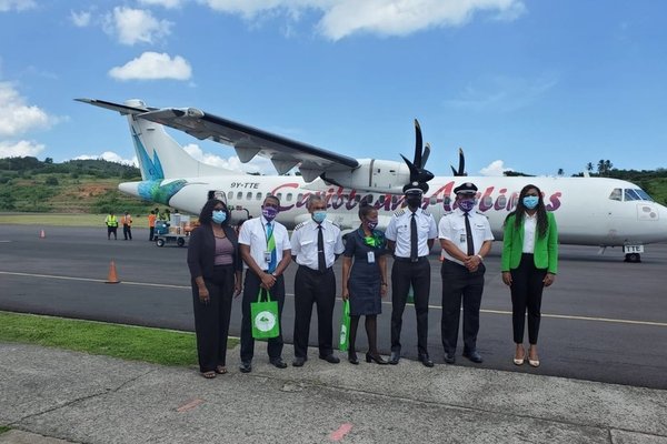 caribbean airlines dominica 1
