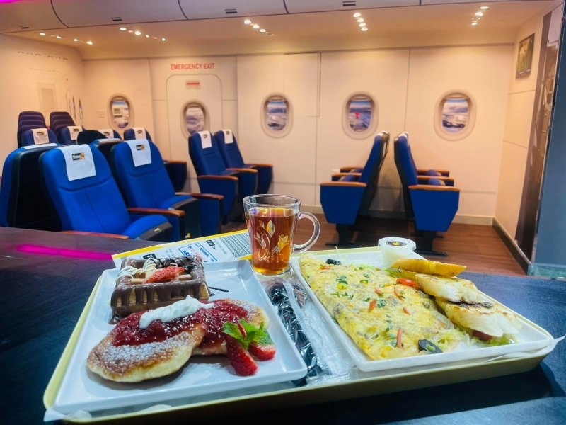 transit terminal food 04