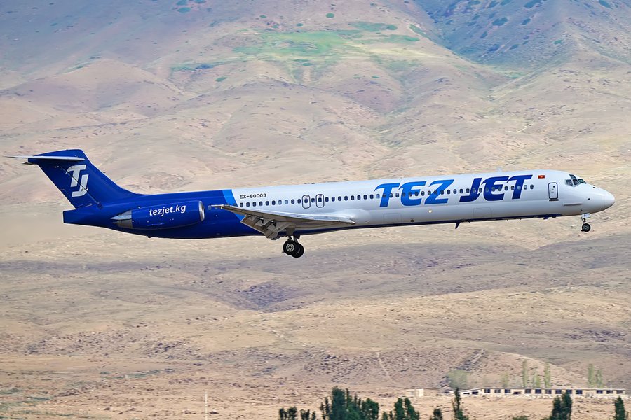tezjet mcdonnell douglas md83 01