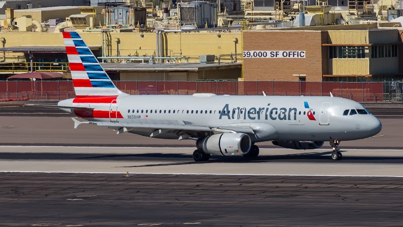 american airlines airbus a319 phoenix sky harbor