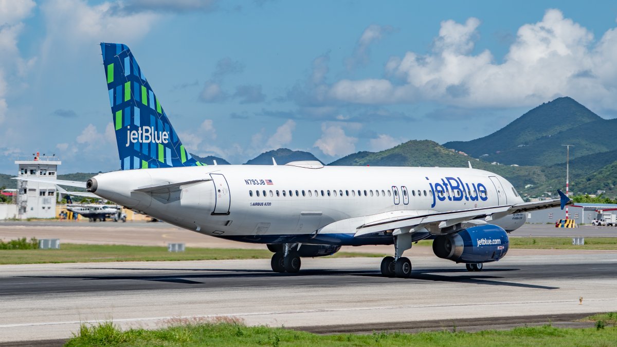 jetblue airbus a320 old colors