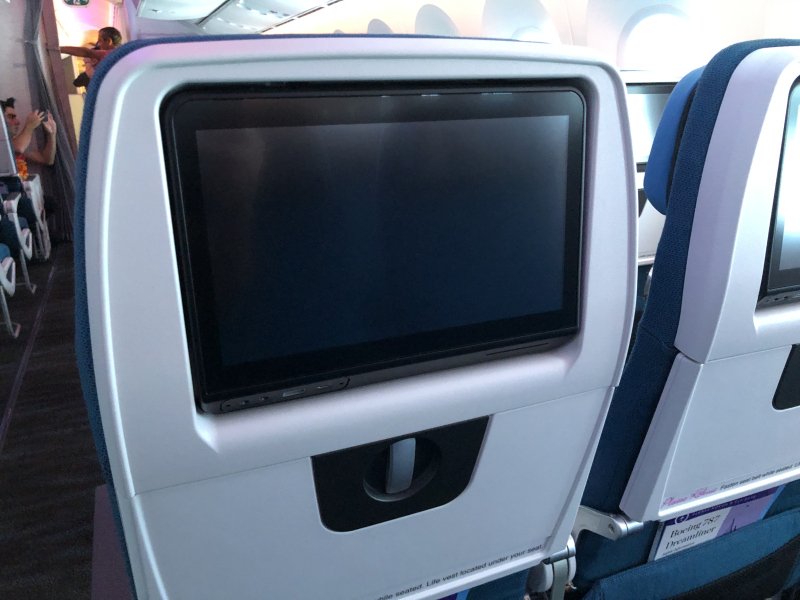 hawaiian airlines boeing 787 9 hnl sfo review 18