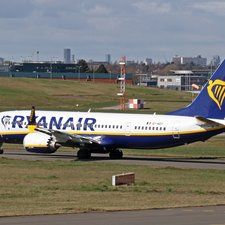ryanair boeing 737 max 8