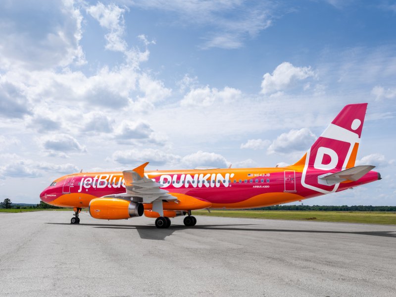 JetBlue Dunkin Livery 1