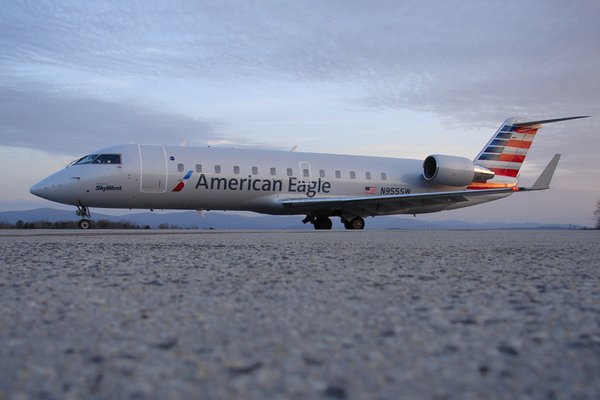 American Eagle Bombardier CRJ-200 (Skywest)