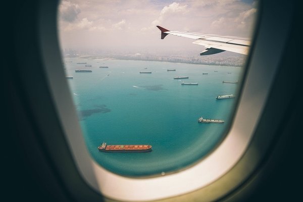 airplane windows 1