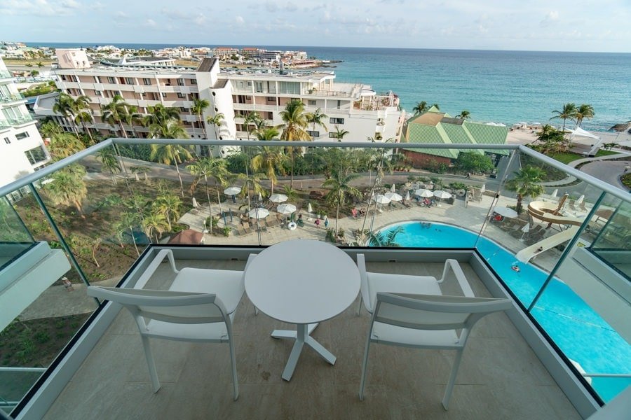 sonesta maho balcony 1