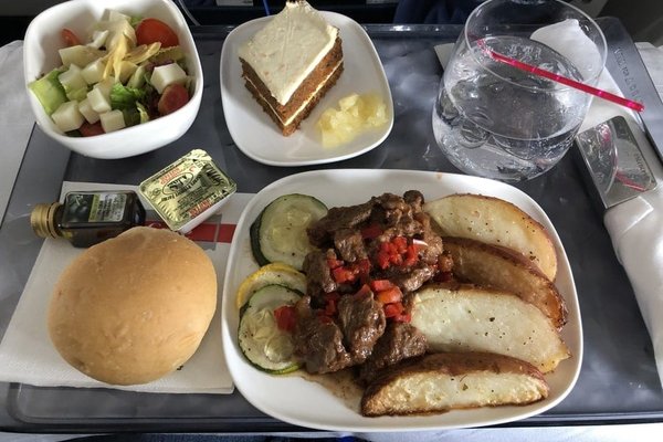 delta 757 aruba jfk meal 1