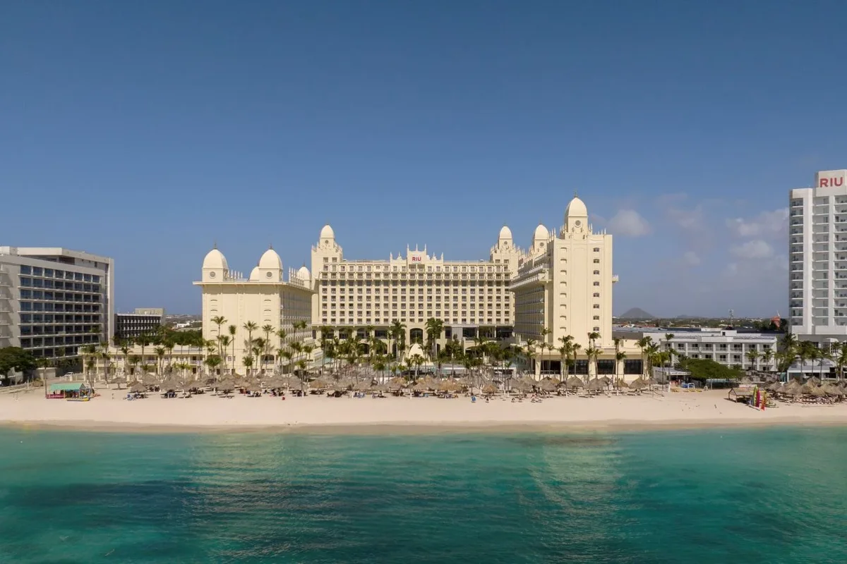 riu palace aruba renovation 01