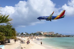 southwest airlines boeing 737 700 st maarten