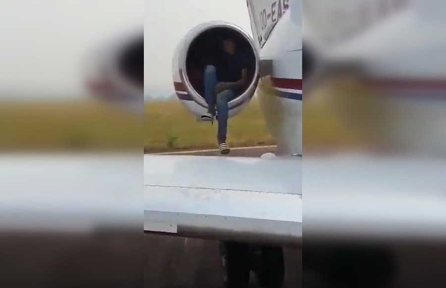 congo teen stowaway engine 1