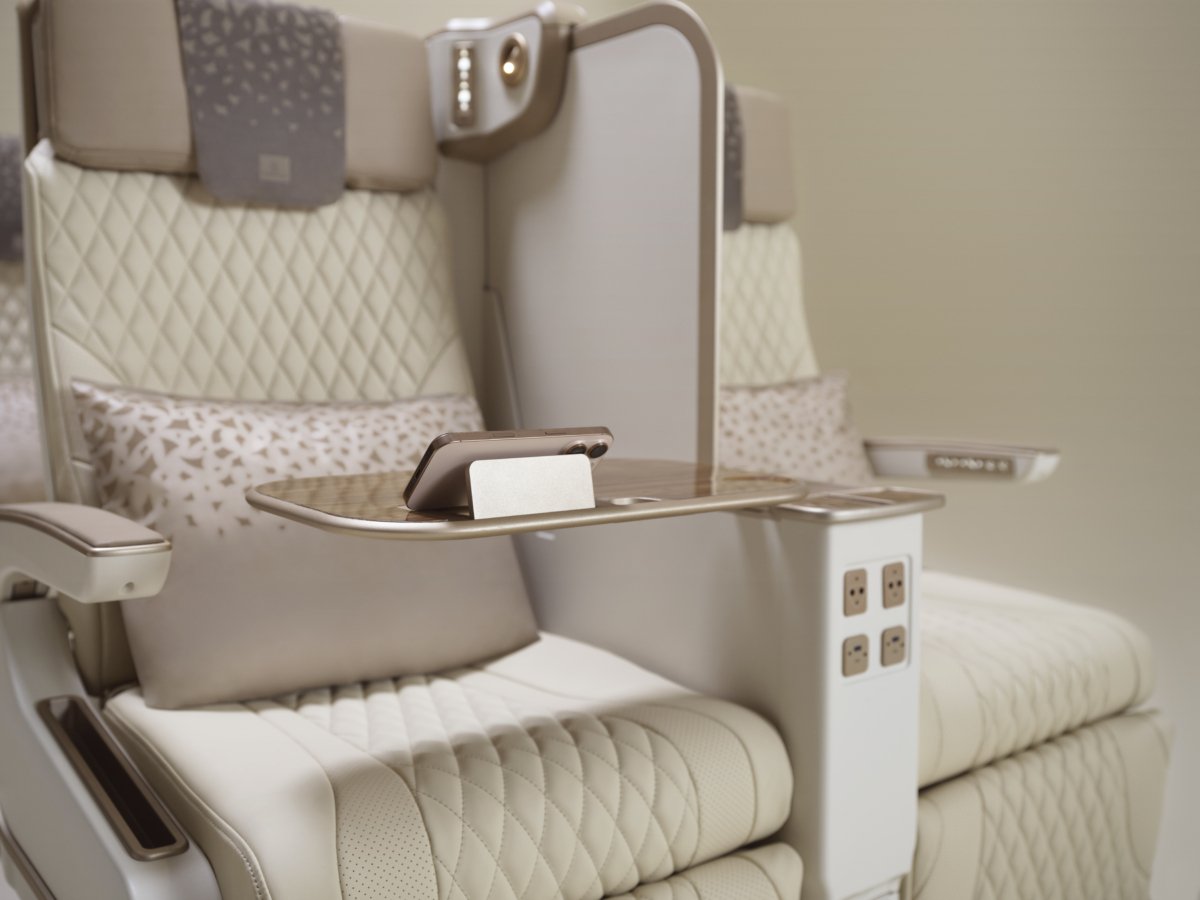 emirates electric premium economy seats a350 05