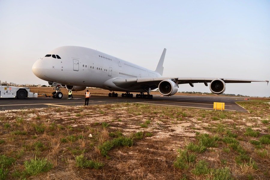 hi fly a380 02 1