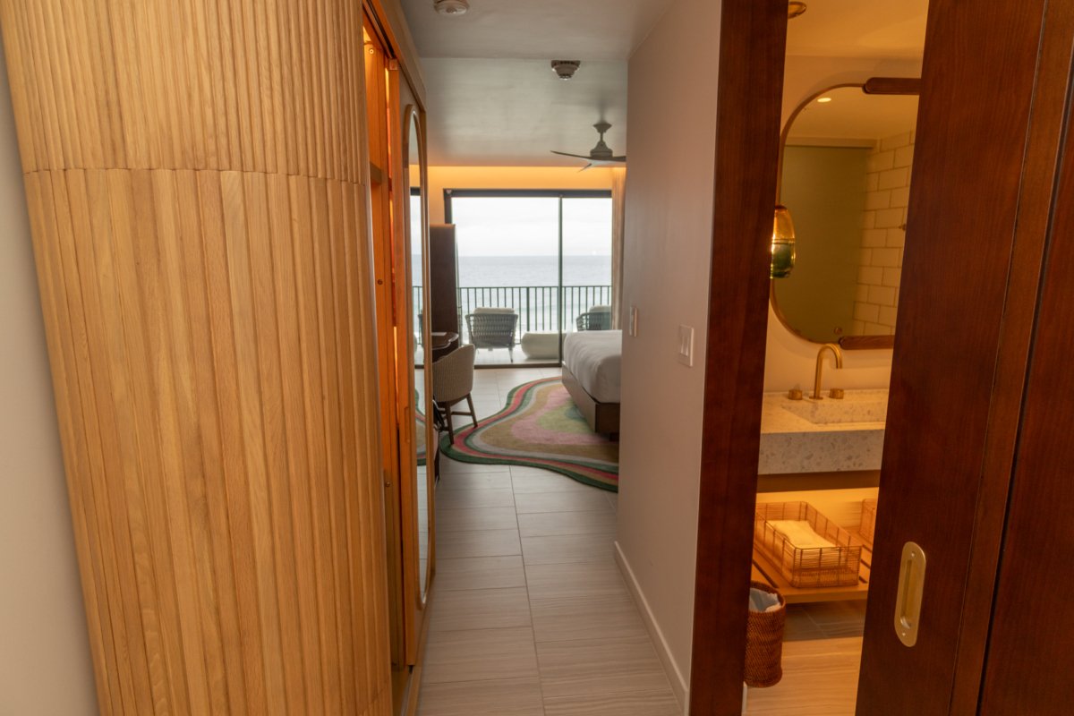 hotel indigo bridgetown barbados 01