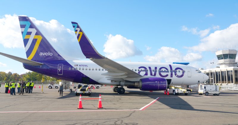 avelo 737