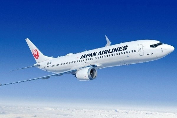 Japan Airlines Boeing 737 MAX 8 Render