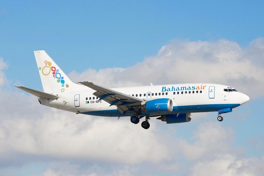 bahamasair 737 500