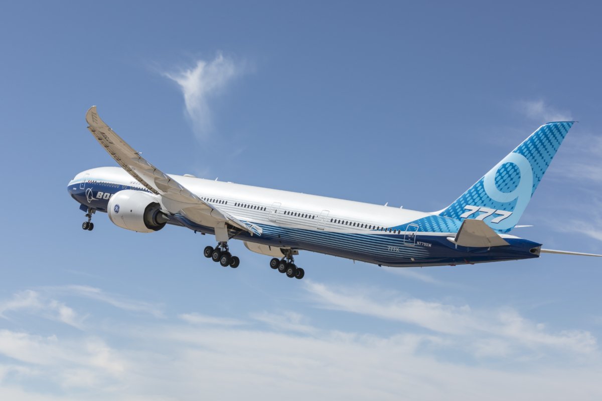 Boeing 777-9