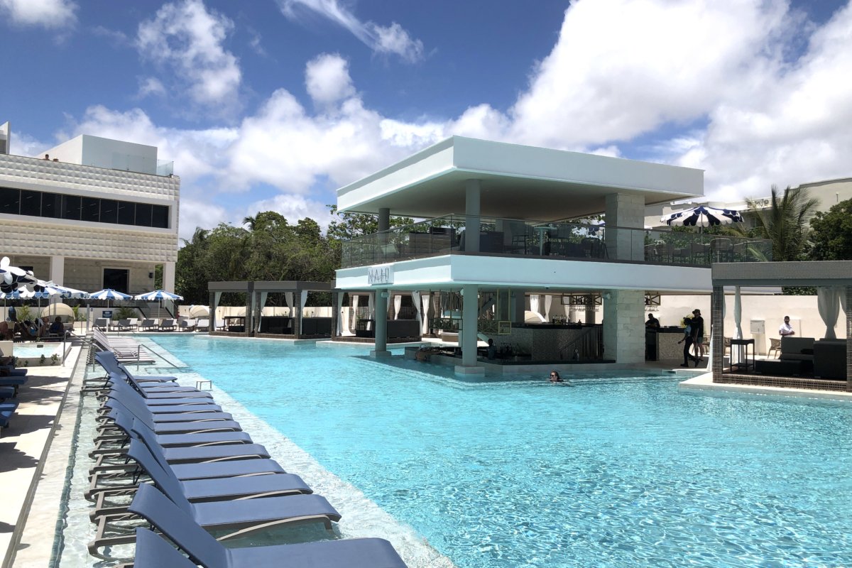 royalton vessence barbados 51