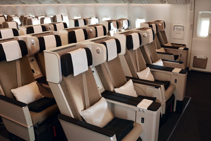 swiss 2022 premium economy 03