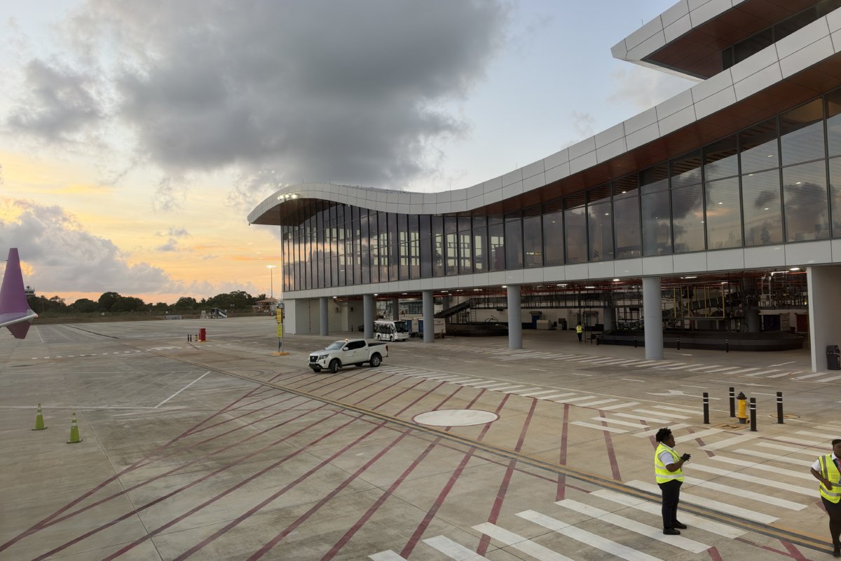 anr robinson east terminal 43