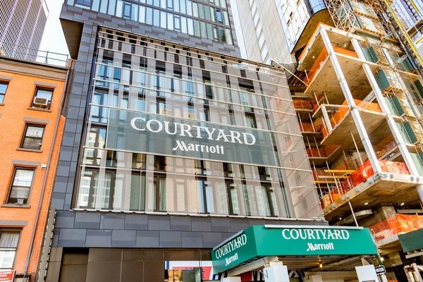 courtyard marriott down town world trade center scaled 1