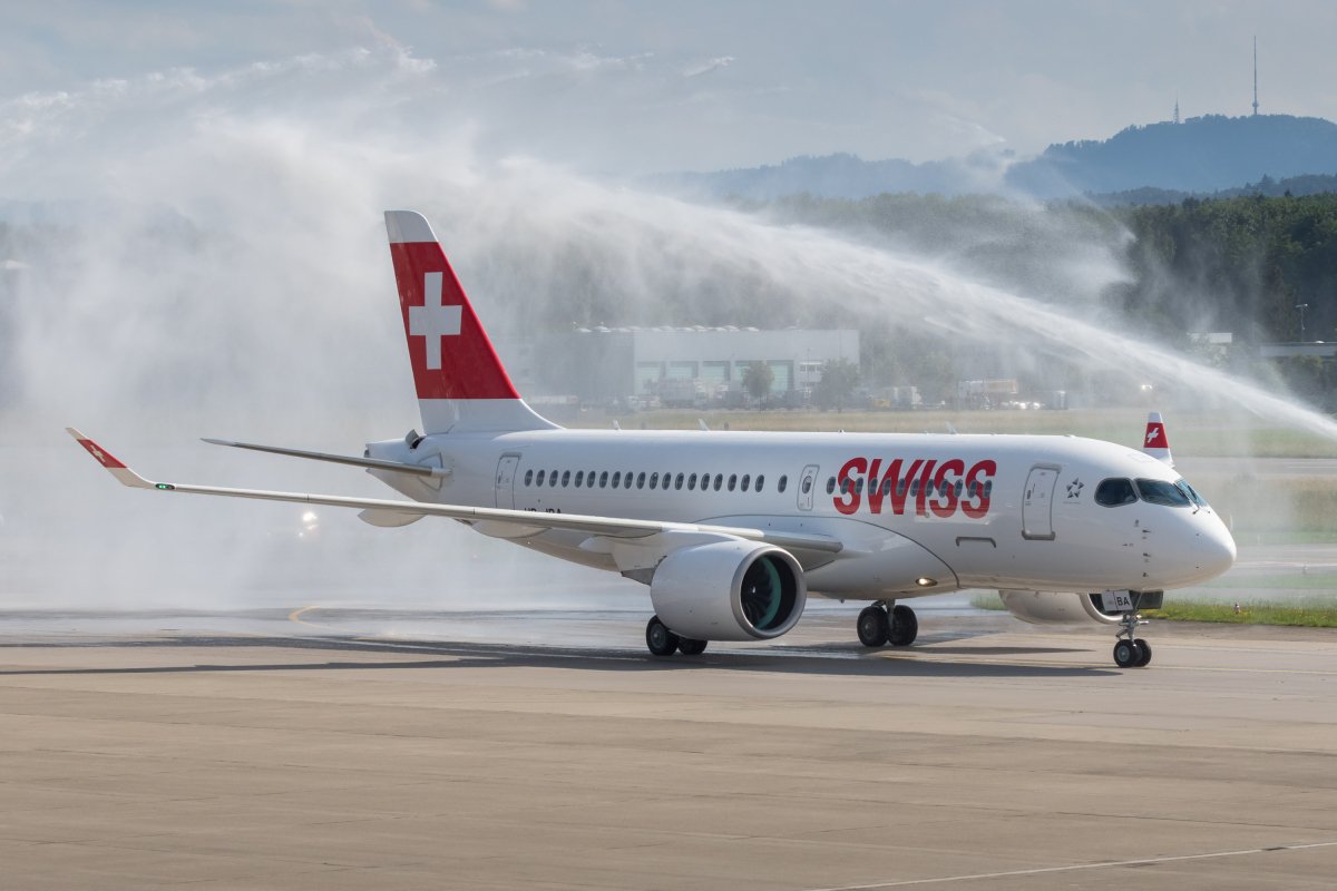 swiss airbus a220 100