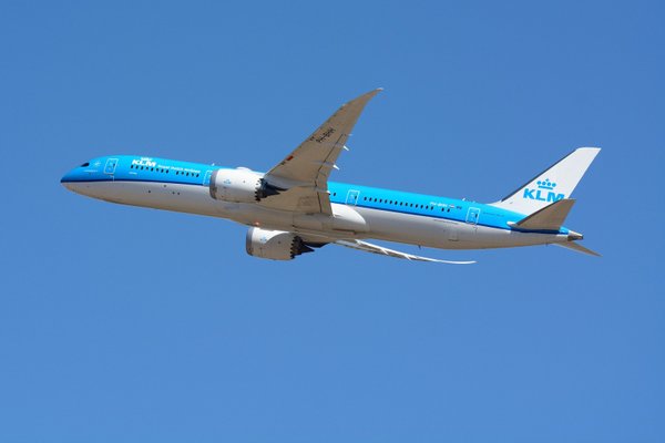 klm boeing 787 9