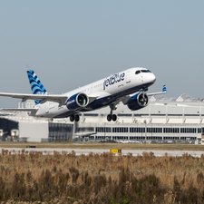 JetBlue A220 Takeoff