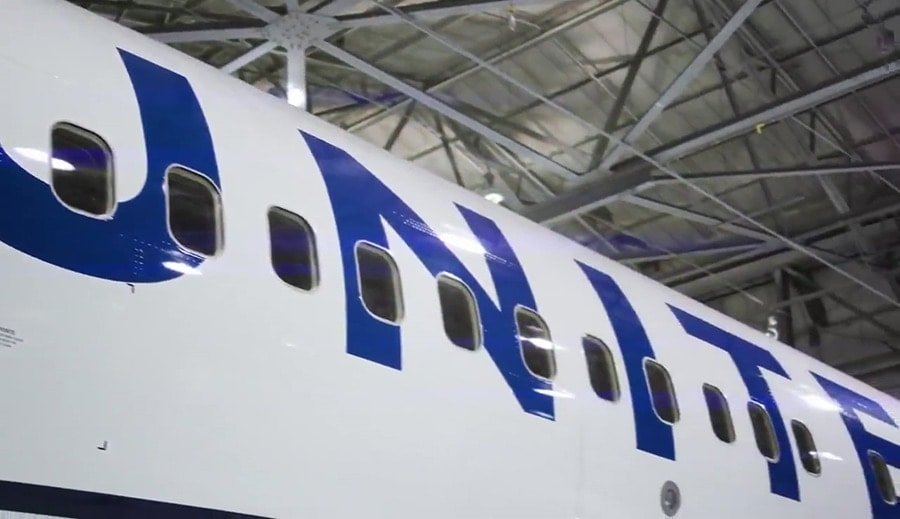 united 2019 livery preview 02 1