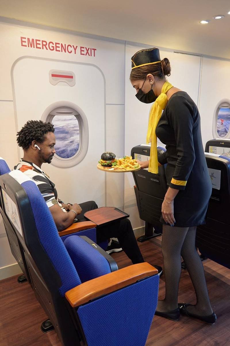 transit terminal food 02