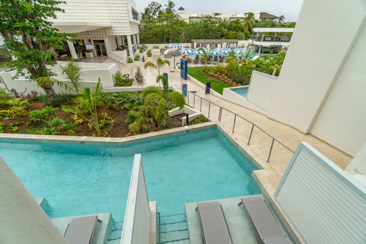royalton vessence barbados 27