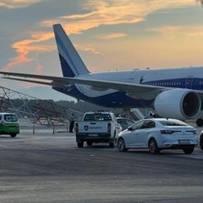 turkish 777 300er TC LKD damage 01
