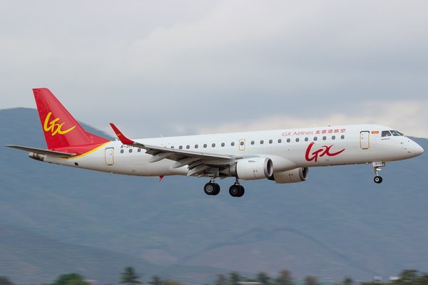 GX Airlines Embraer 190