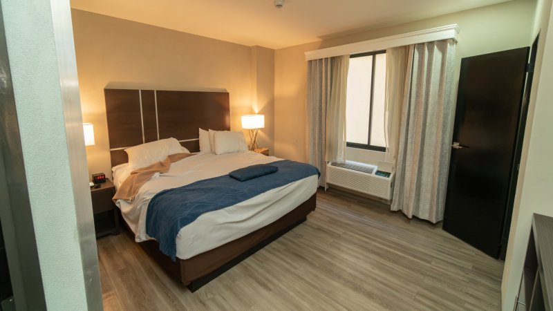 Comfort Inn and Suites Tobago