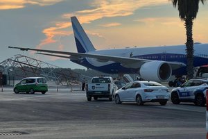 turkish 777 300er TC LKD damage 01