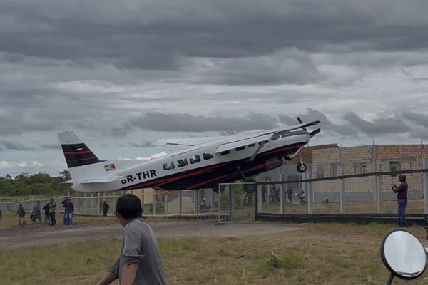 air services guyana 8r thr