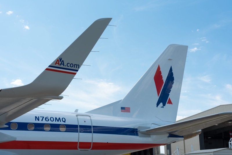 american eagle e170 retro 2