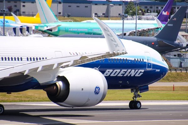 boeing 777x taxi test 1