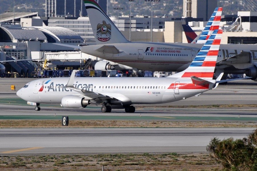american 737 800 1