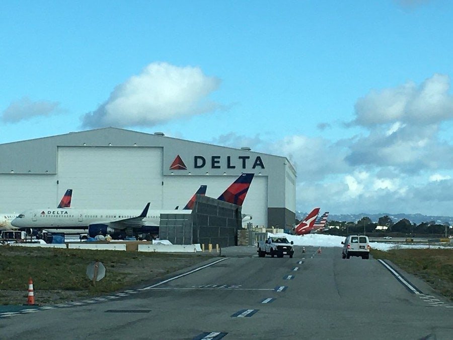 delta hangar foam 02 1