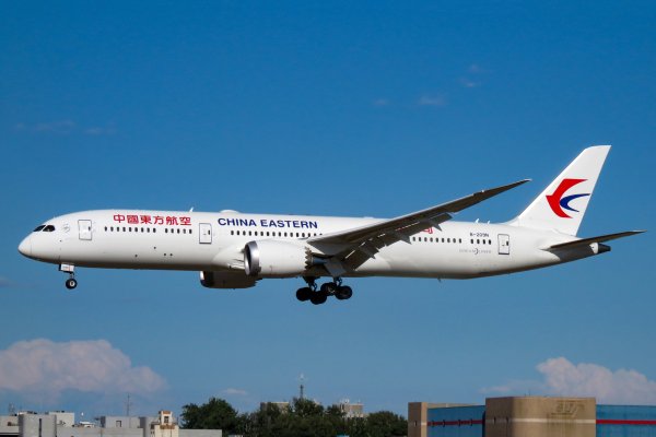 china eastern airlines boeing 787 9